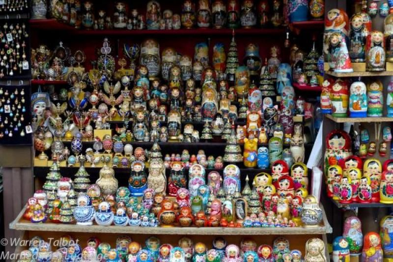 Dolls-in-St.-Petersburg.jpg